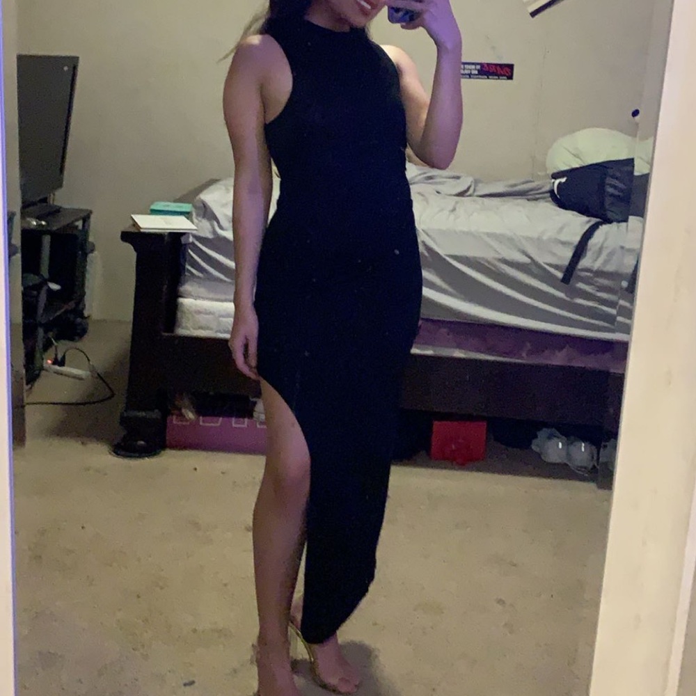 Maxi slit black dress